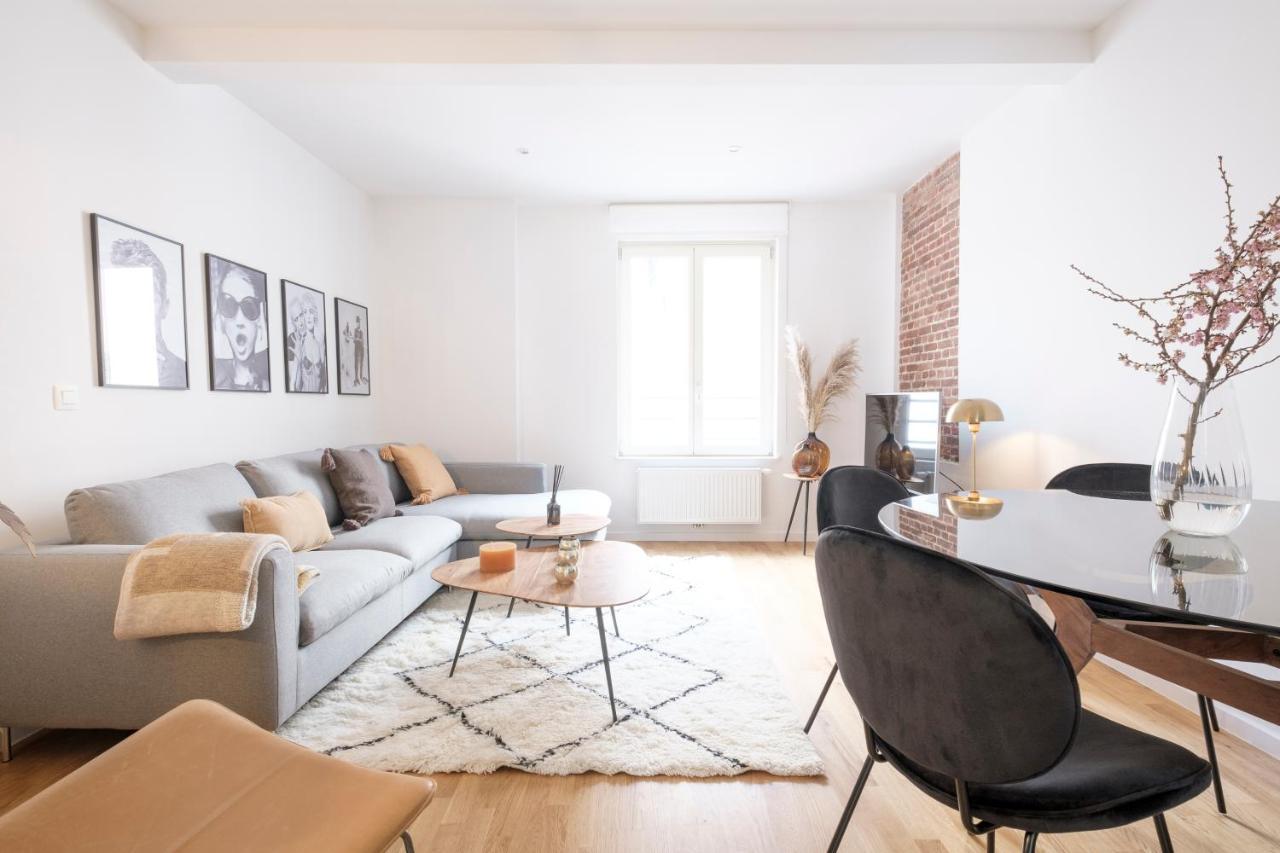 Apartamento The Doms Flats Bruselas Exterior foto