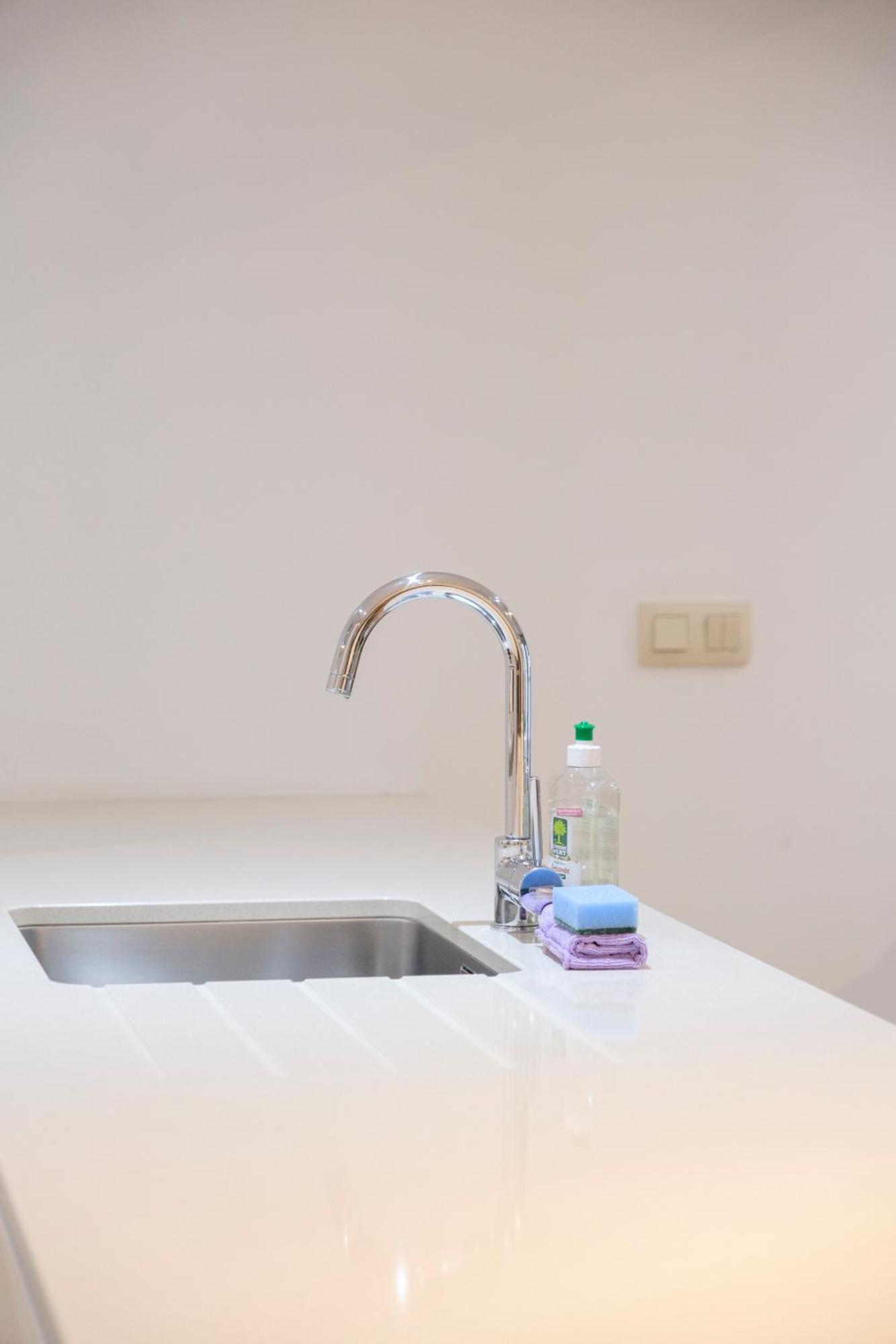 Apartamento The Doms Flats Bruselas Exterior foto