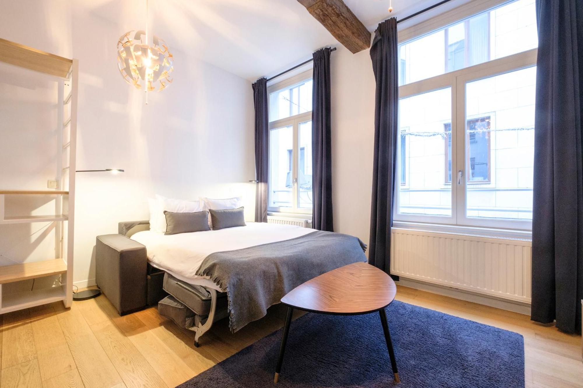 Apartamento The Doms Flats Bruselas Exterior foto
